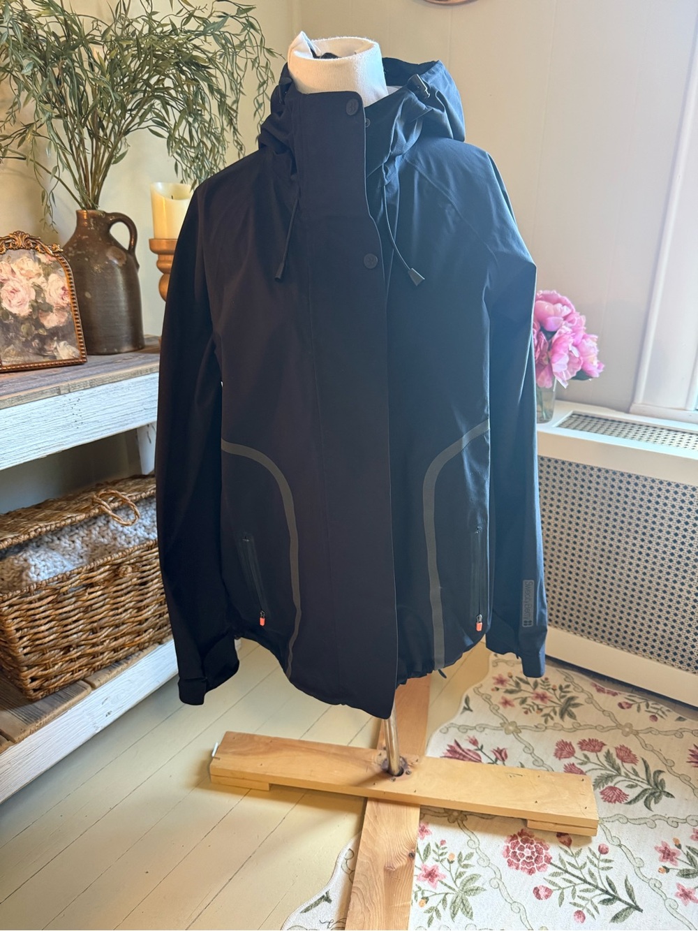 Sweaty Betty Black Waterproof Hooded Rain Jacket Reflective Trim Outdoor Coat
